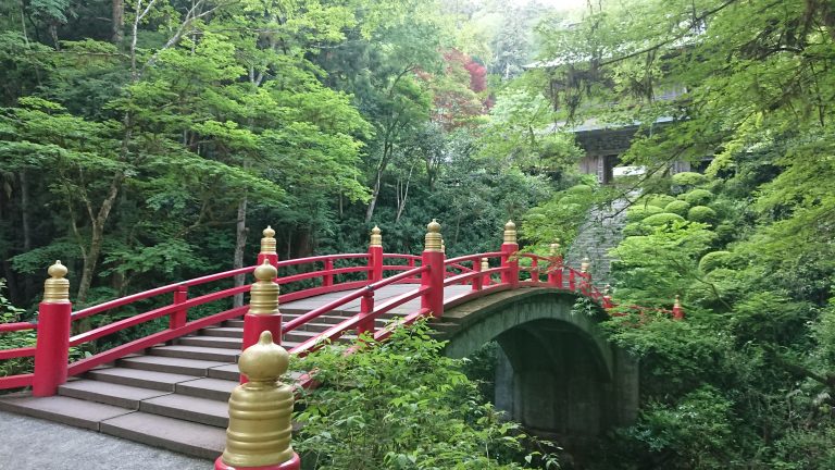 雲岩寺イメージ