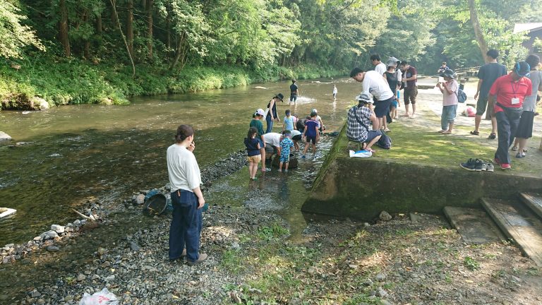 川遊びイメージ