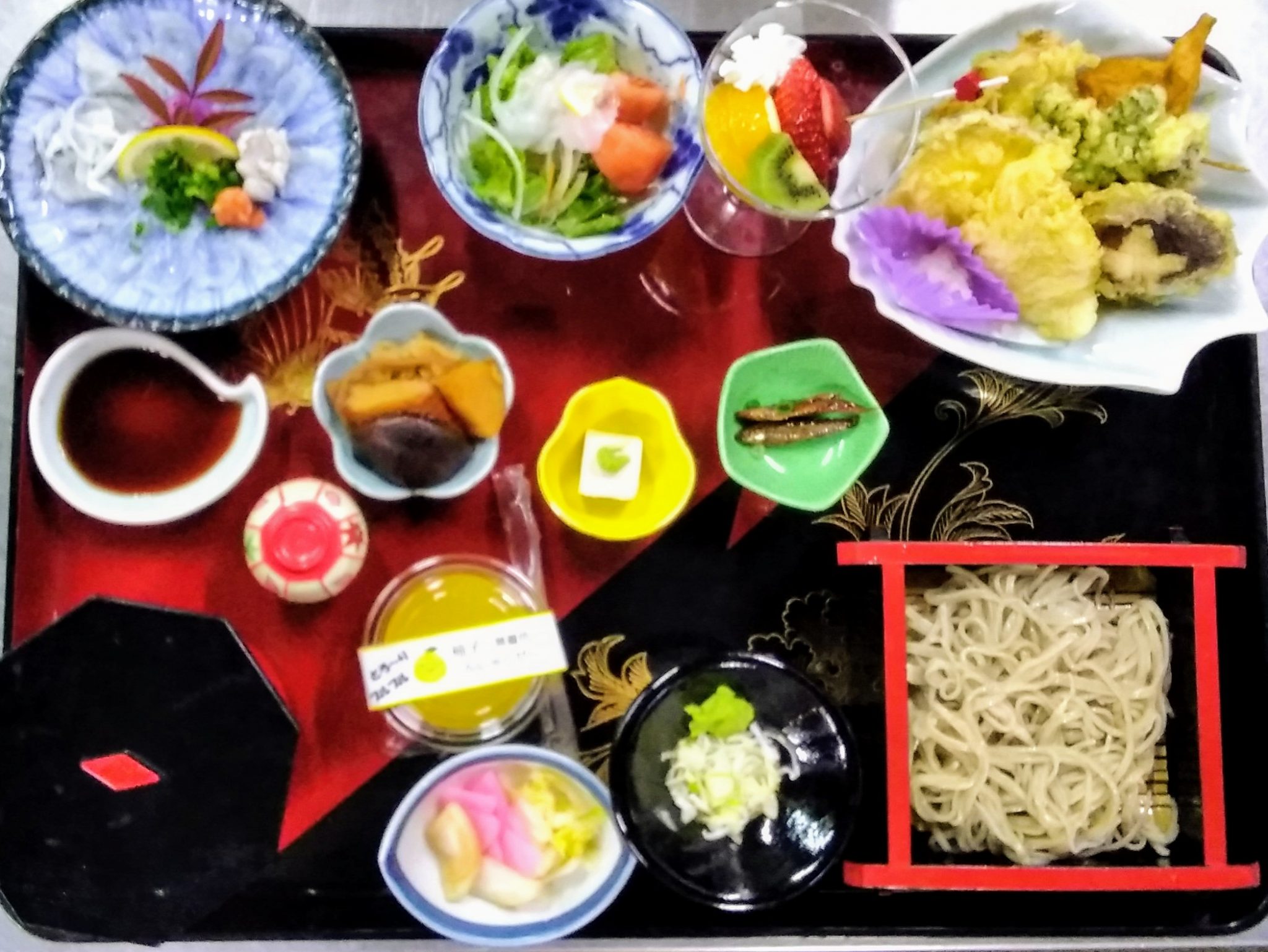 福を呼ぶ ふぐ御膳 ｜ 御前岩物産センター