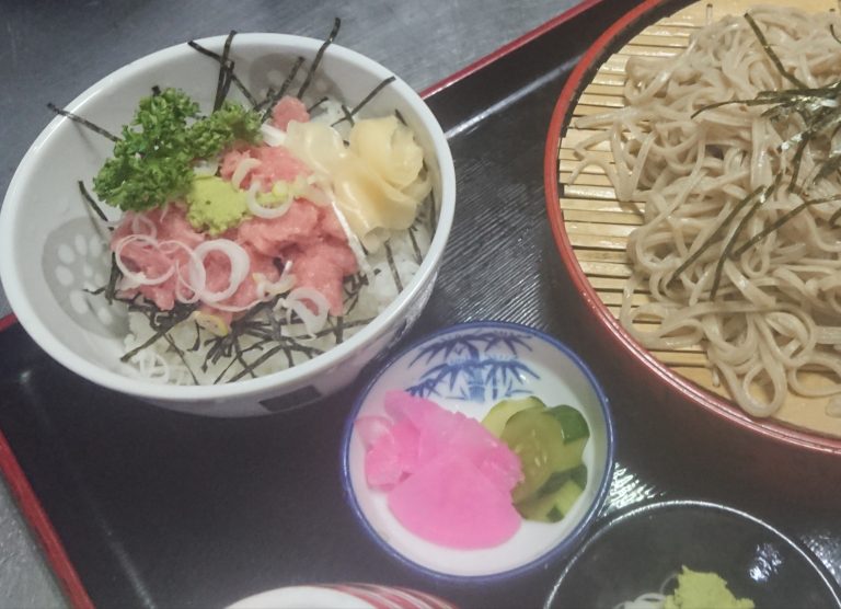 今日は、ネギトロ丼気分イメージ